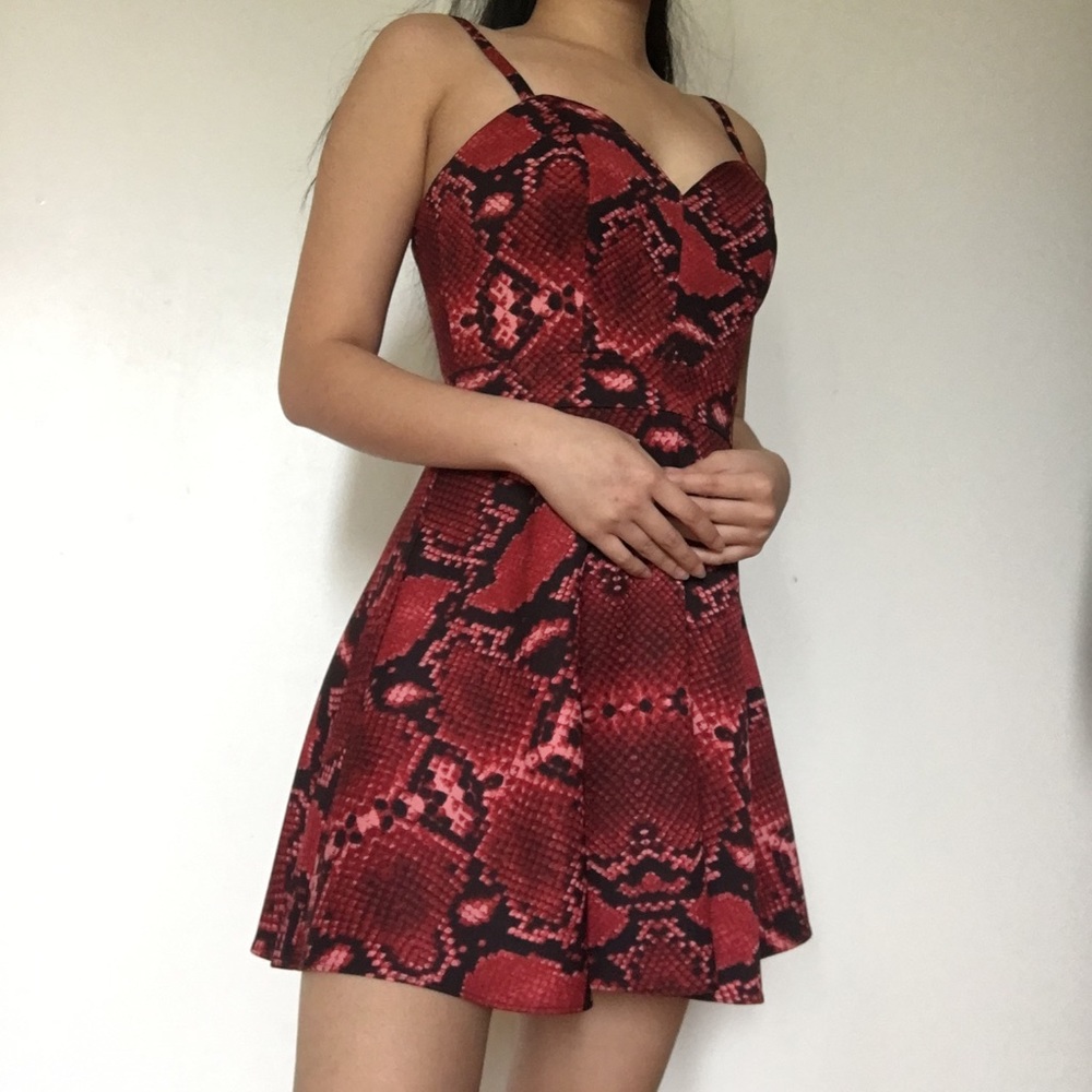 BNWT NBD x Naven Twins Adorn snake dress